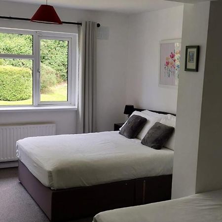 Riverfield Bed And Breakfast Горі Екстер'єр фото